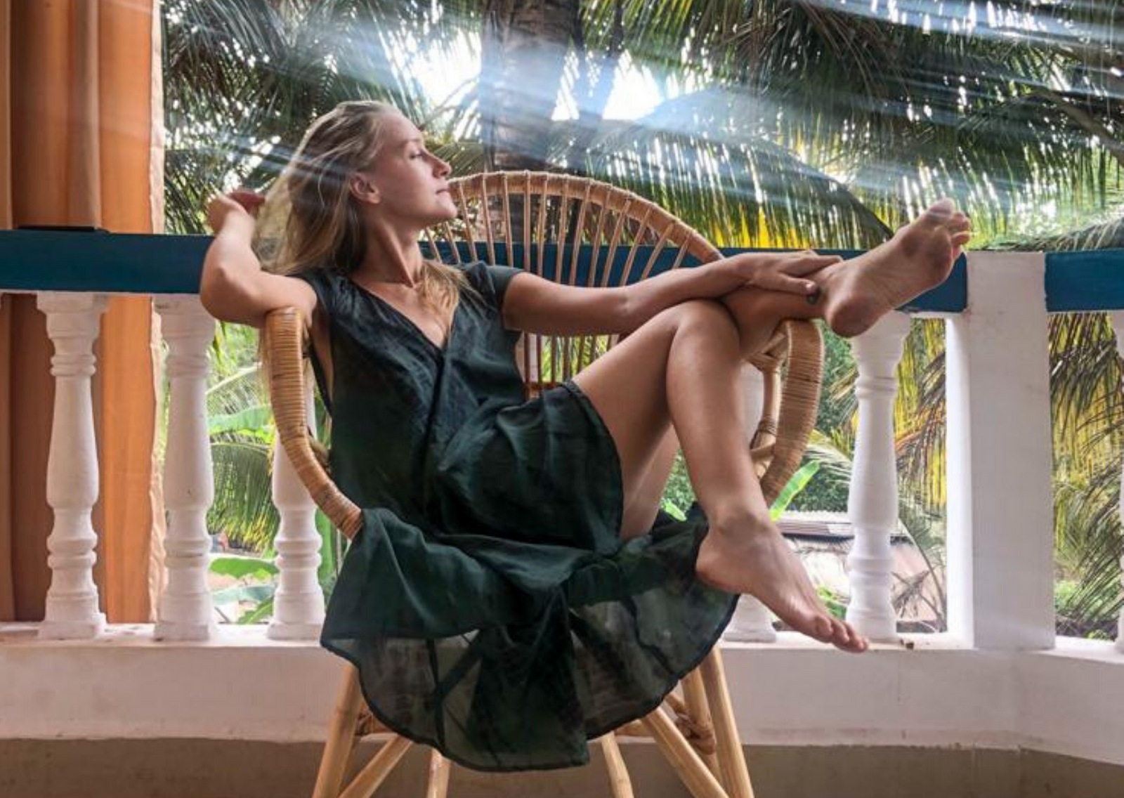 COMMUNITY - Kelly Mason