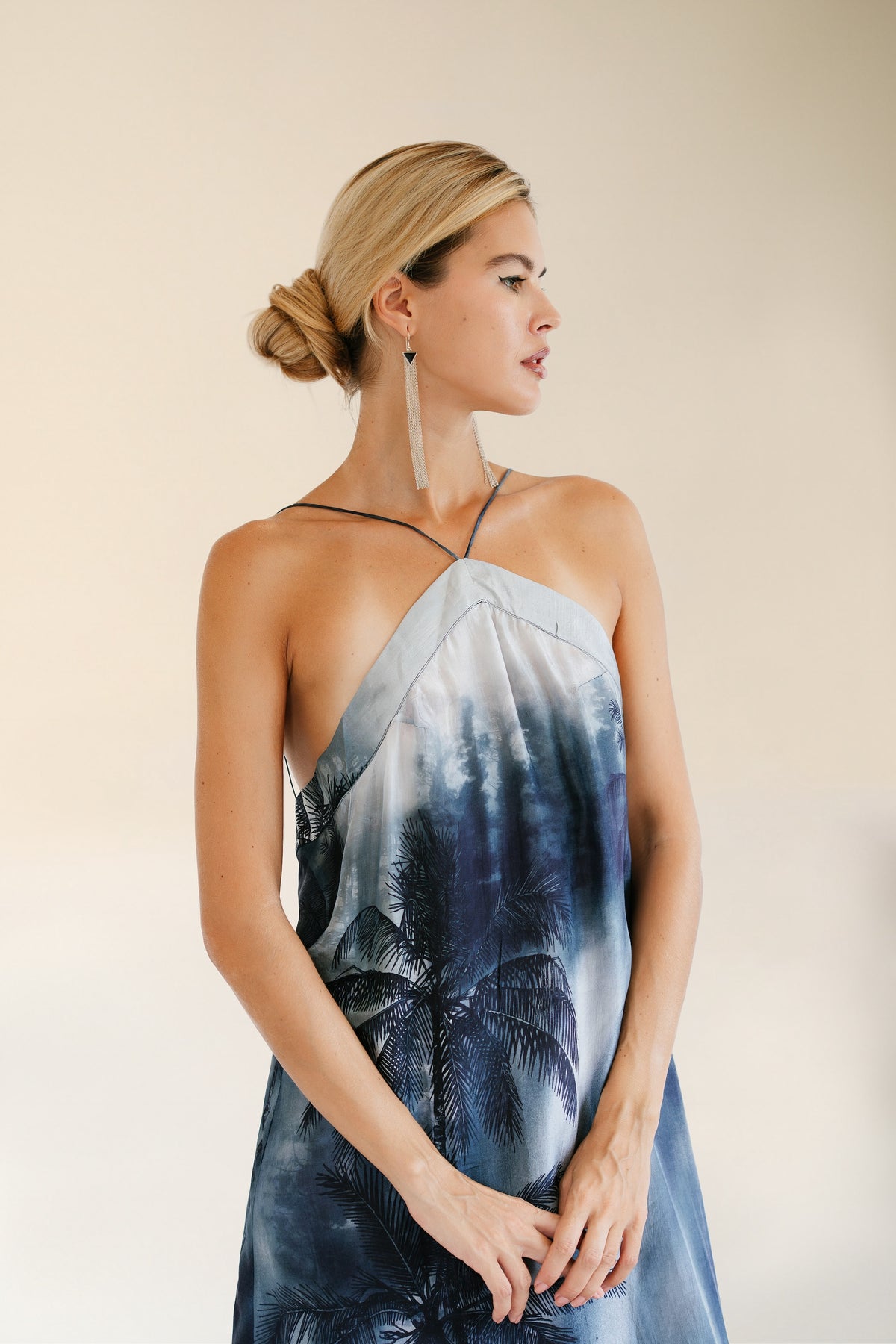 VELA HALTER DRESS