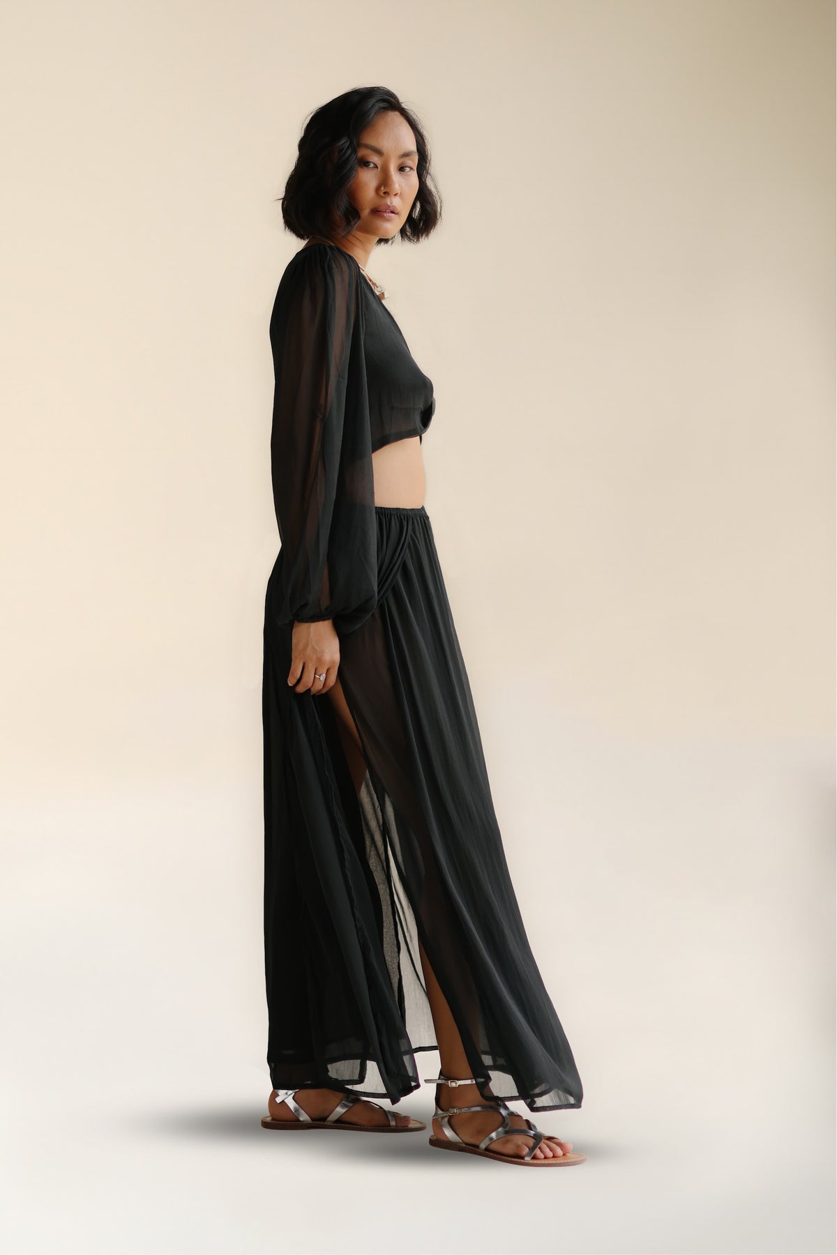 FREE FLOW SKIRT