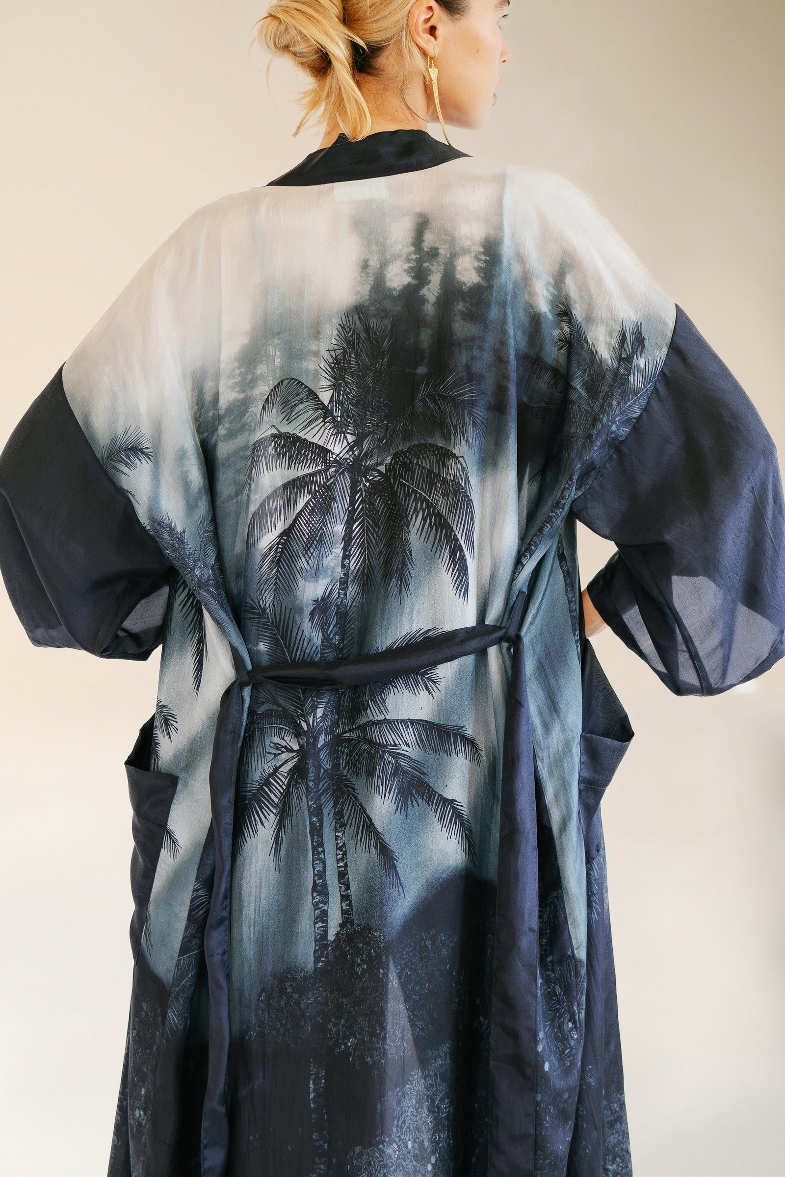 PALM DUSTER