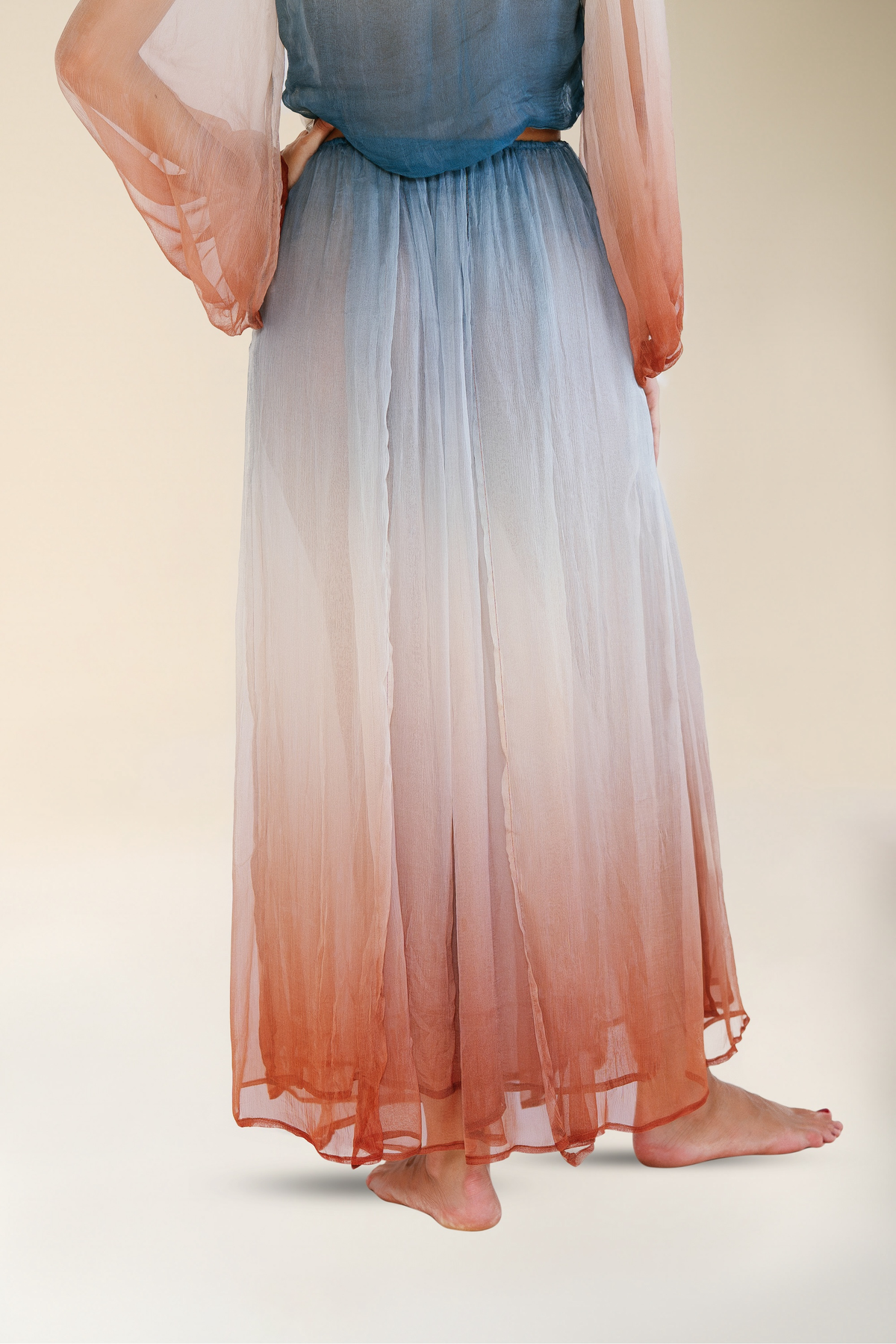 FREE FLOW SKIRT