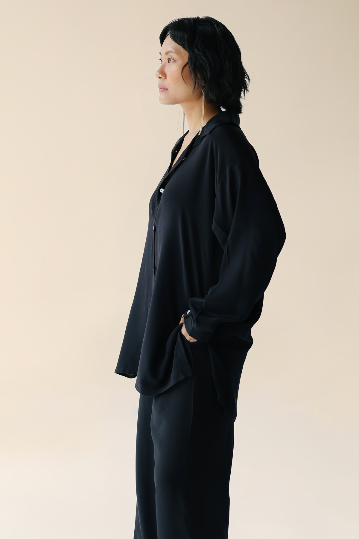 BUTTON SHIRT
