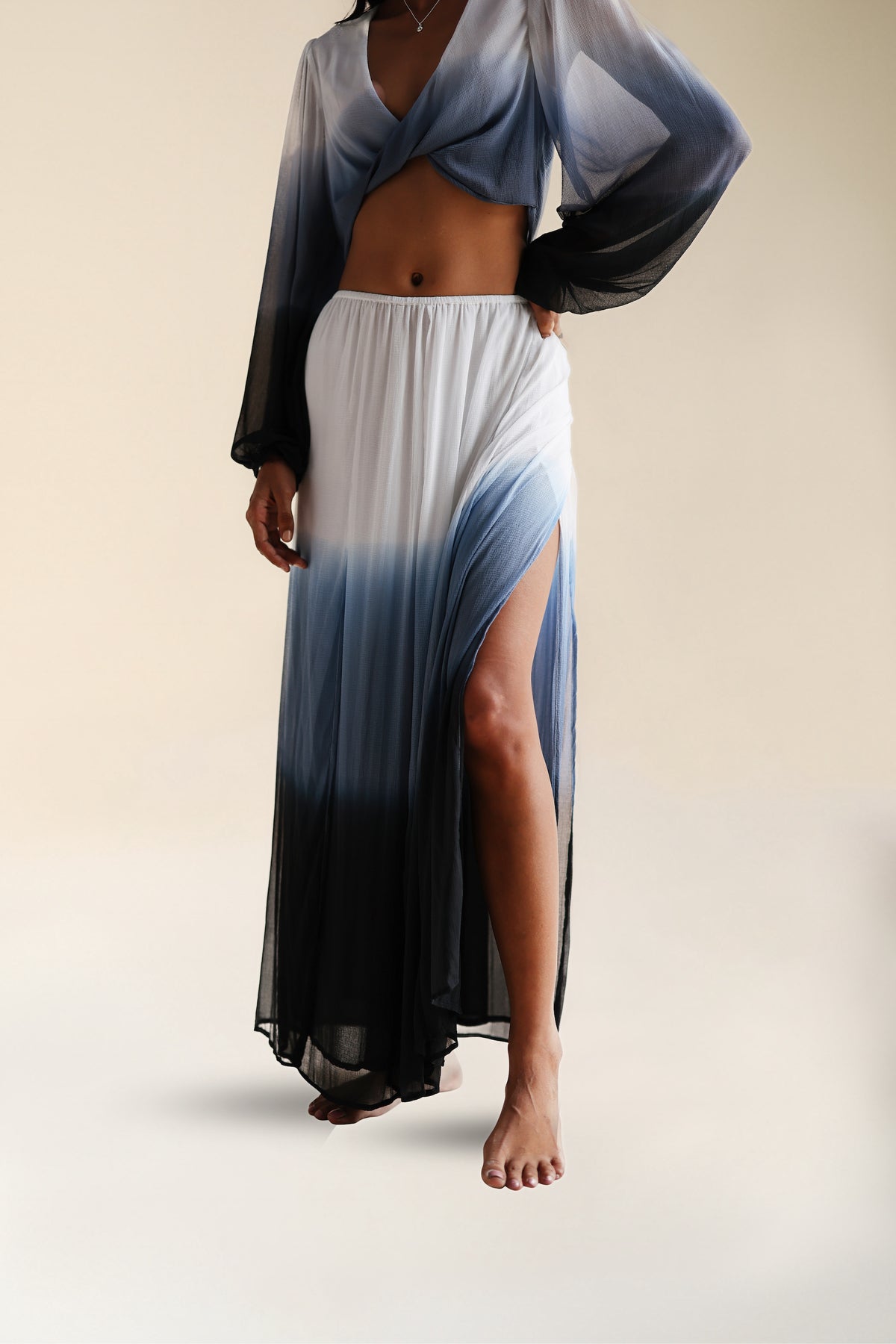 FREE FLOW SKIRT