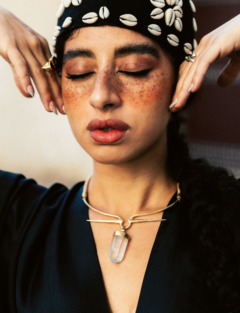 MEDICIA CHOKER
