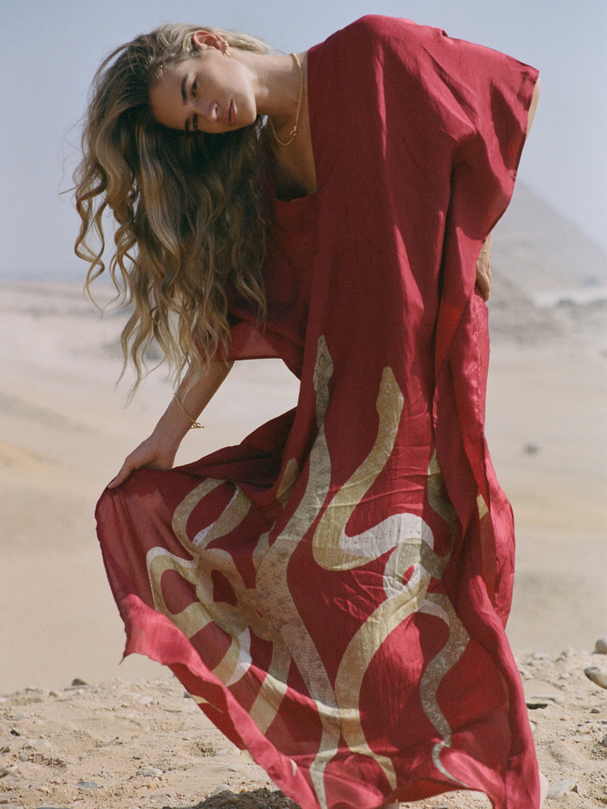 RISE KAFTAN