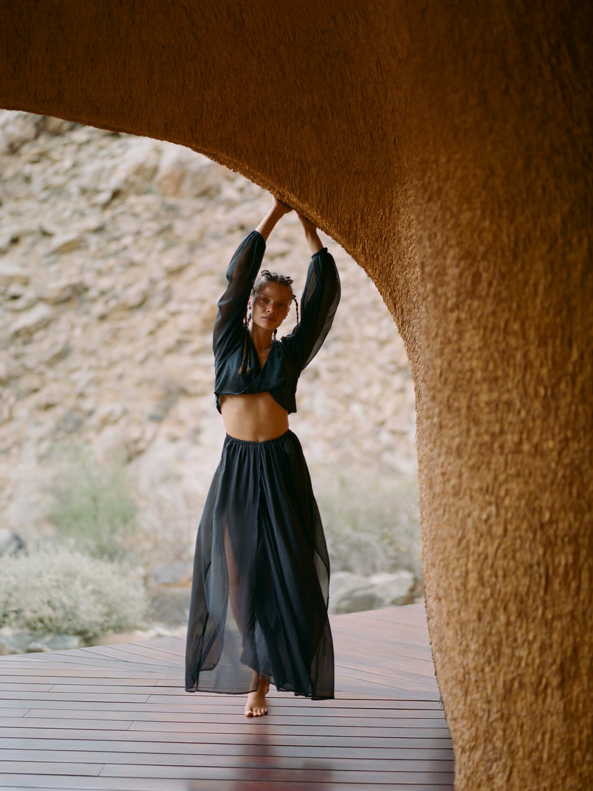 FREE FLOW SKIRT