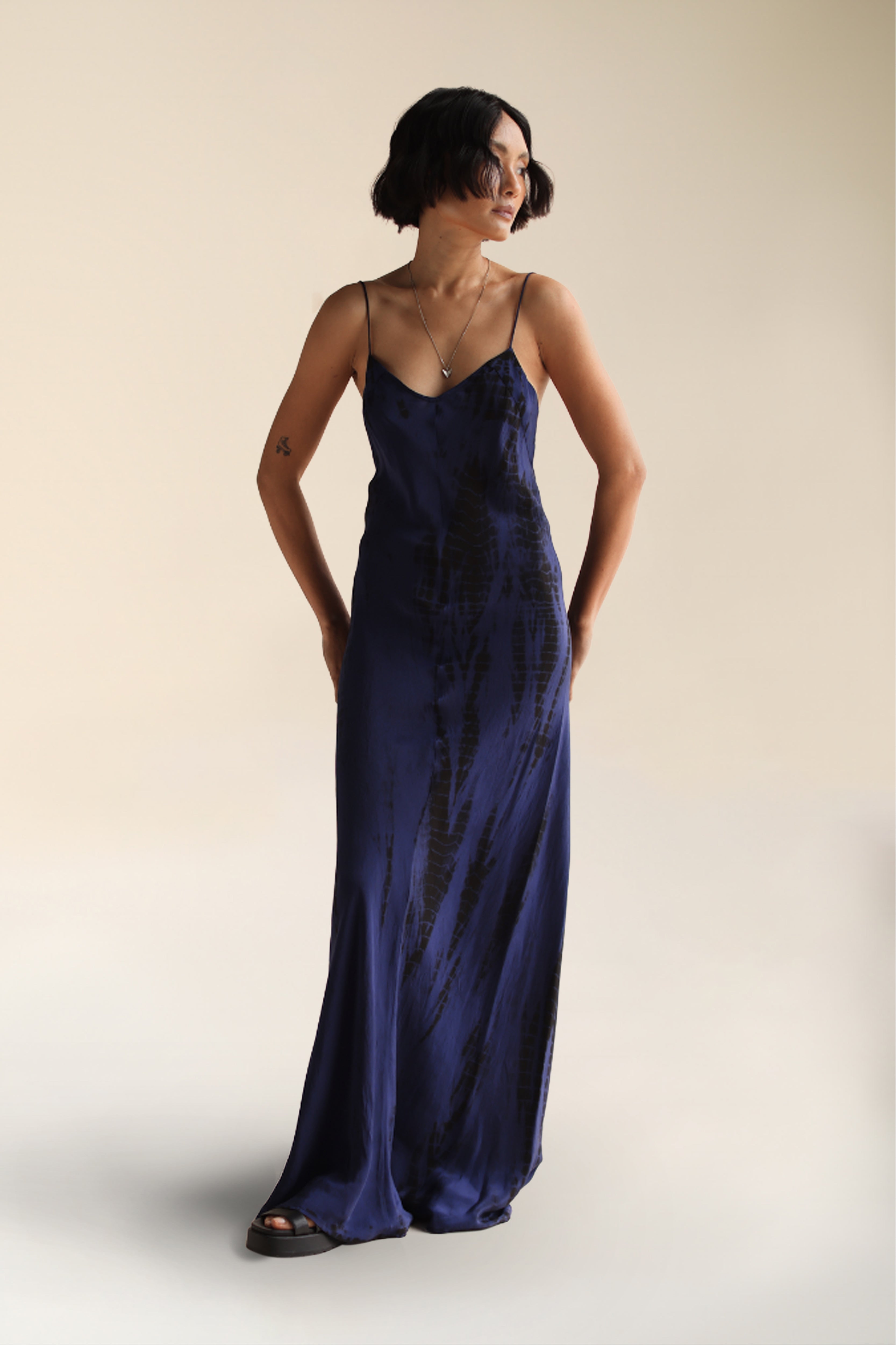 Luna Maxi Midnight Tie Dye | Tie Dye BLUE Low-Back Maxi SILK Slip Dress | FARA Boutique ml / BLUE / SILK CREPE Luna Maxi Midnight Tie Dye | Tie Dye BLUE Low-Back Maxi SILK Slip Dress | FARA Boutique ml / BLUE / SILK CREPE