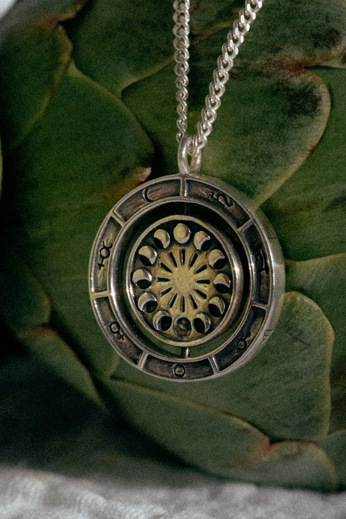 MINI ALCHEMIST'S SPINNING PENDANT