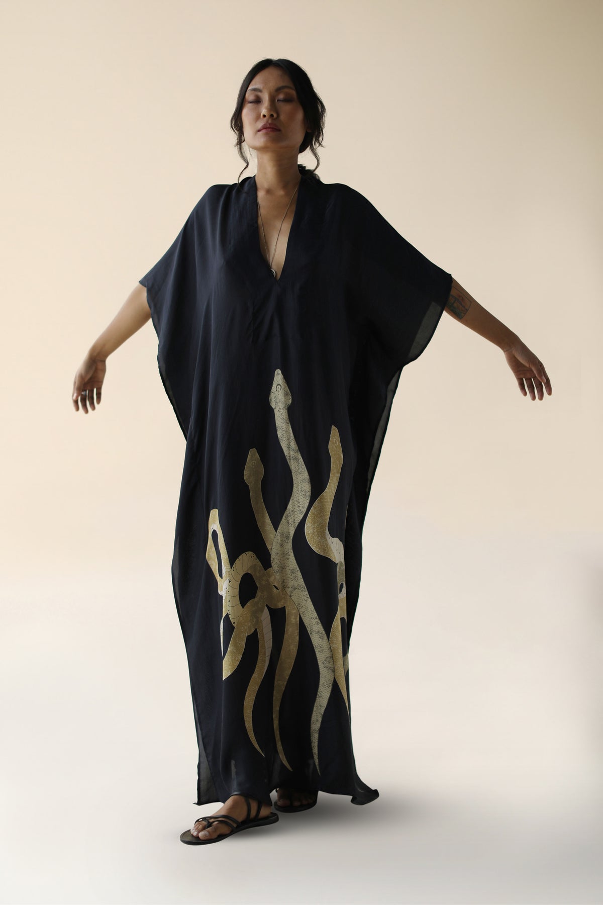 RISE KAFTAN